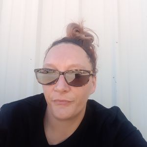 Meet your Posher, Tisha